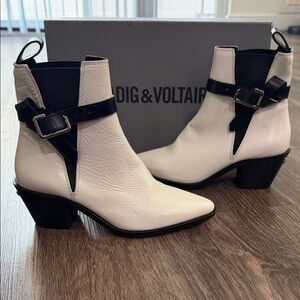 Zadig & Voltaire White Leather Ankle Boots with Black Strap Buckle Sz 36 /5.5-6w